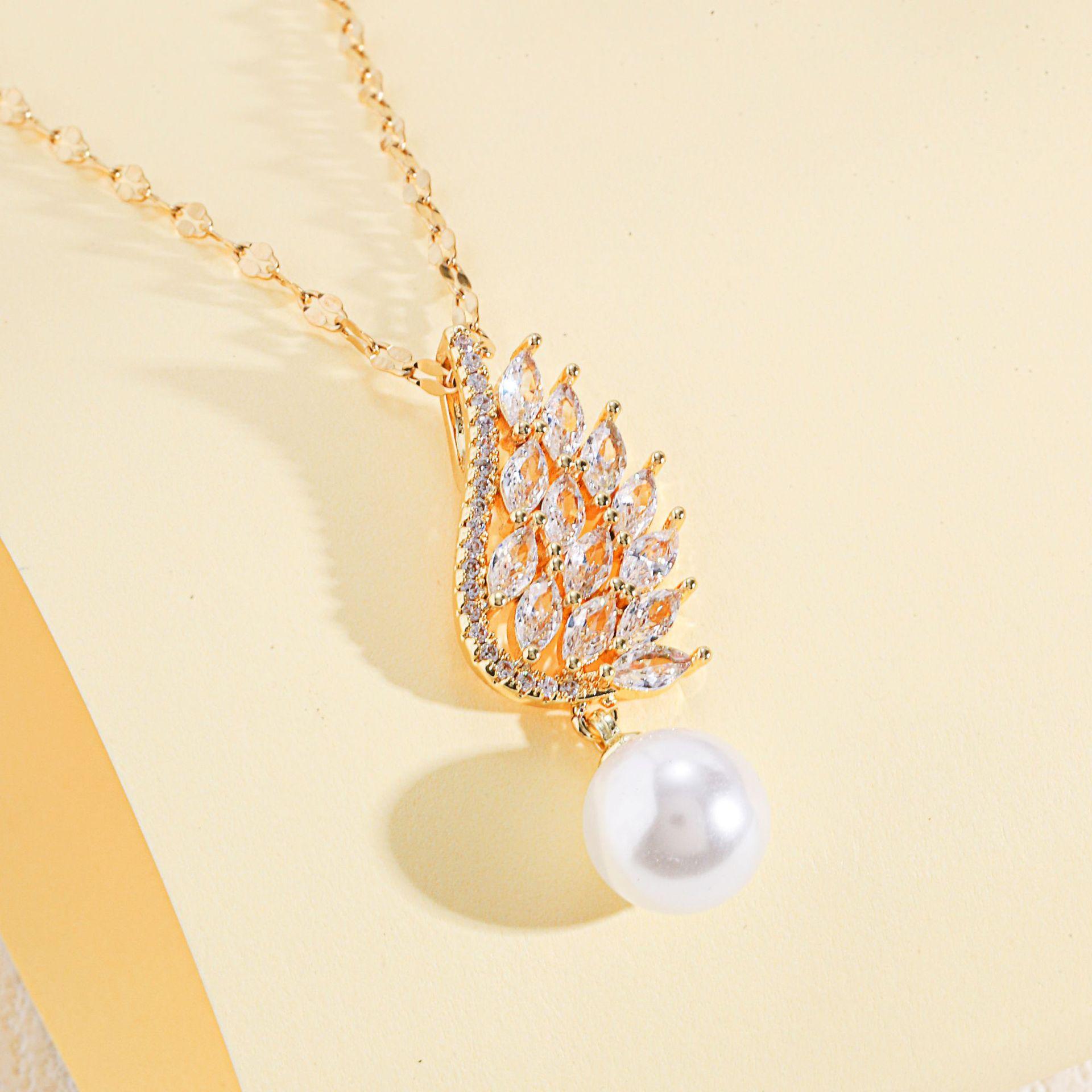 

Full Diamond Feather Necklace Women S Light Luxury Simple Ol Zircon Pearl Wing Set