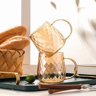 YWDL 1/2 יחידות כוס זכוכית במרקם יהלום ספל תה זהב ספל עם ידית כלי שתייה ביתיים לתה פירות קפה חלב טאקאפ 380 מ"ל