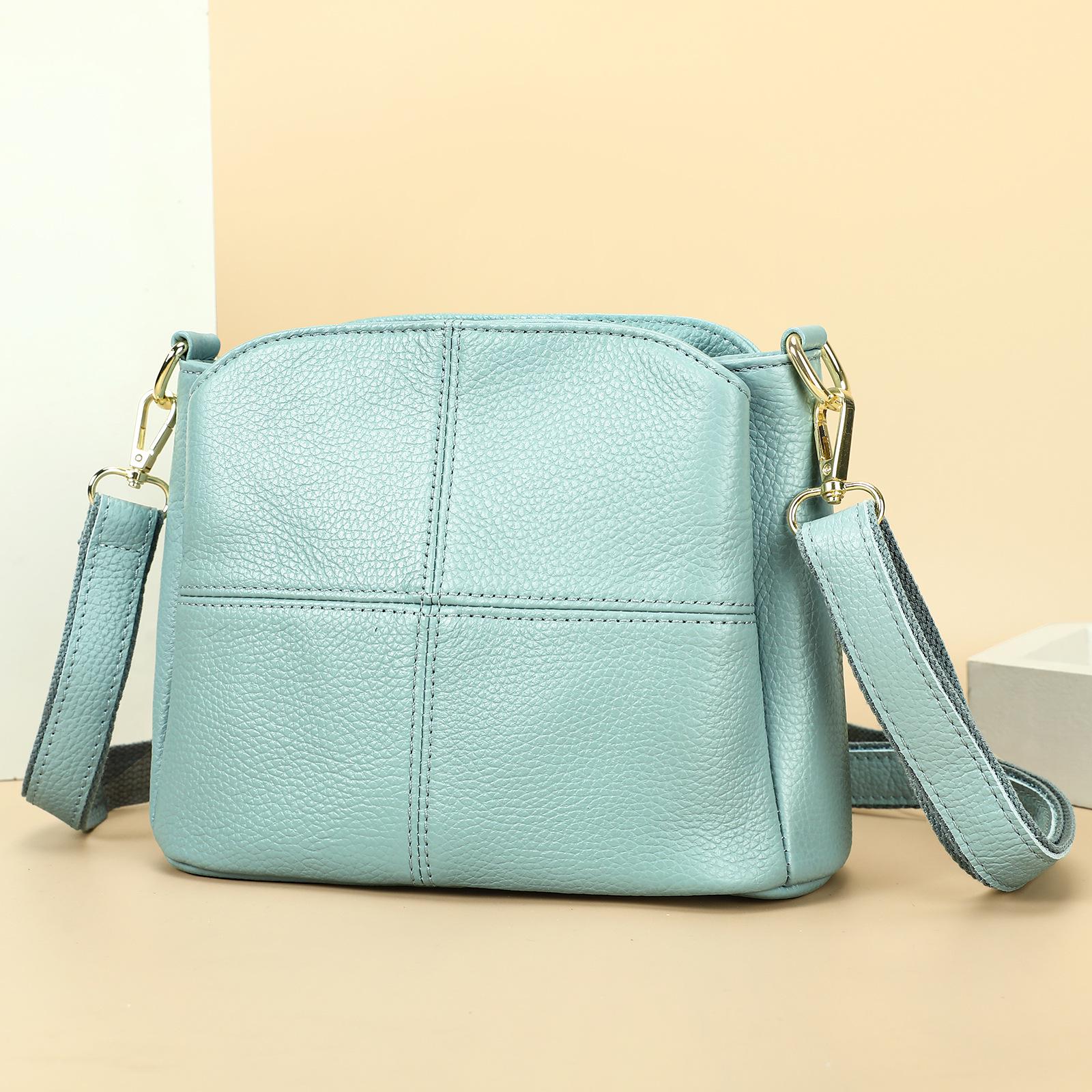 

Elegant Genuine Leather Crossbody Handbag for Women - Large Capacity, Versatile Design