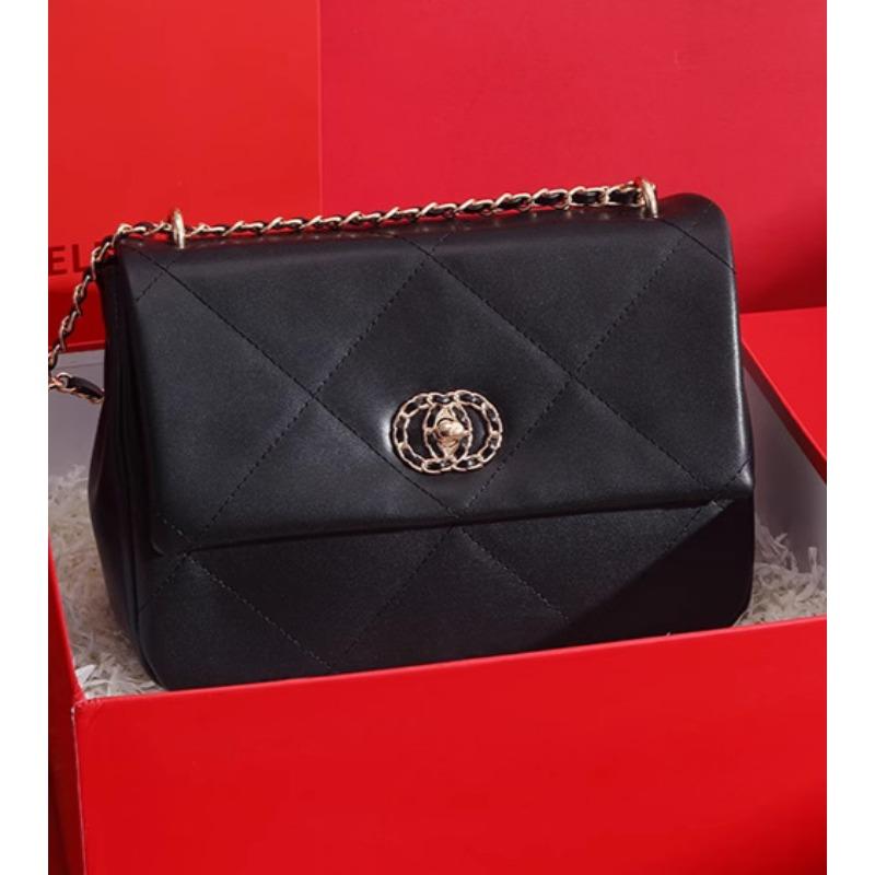 

Red Bag Female Bride Wedding Bag Small Xiangfeng Chain Armpit Bag Commuting Crossbody Bag чорний