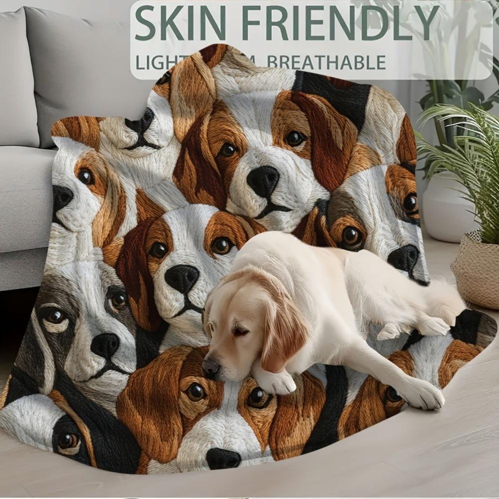 1Pc Beagles Soft And Comfortable Flannel Blanket Mixed Color Polyester Material, Suitable For All Seasons, Couch Bed Office Naps