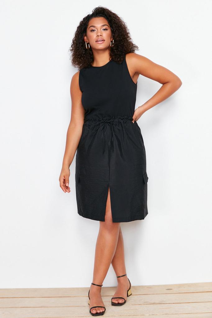 Women's Style Plus Size Black A-Line Woven Dress