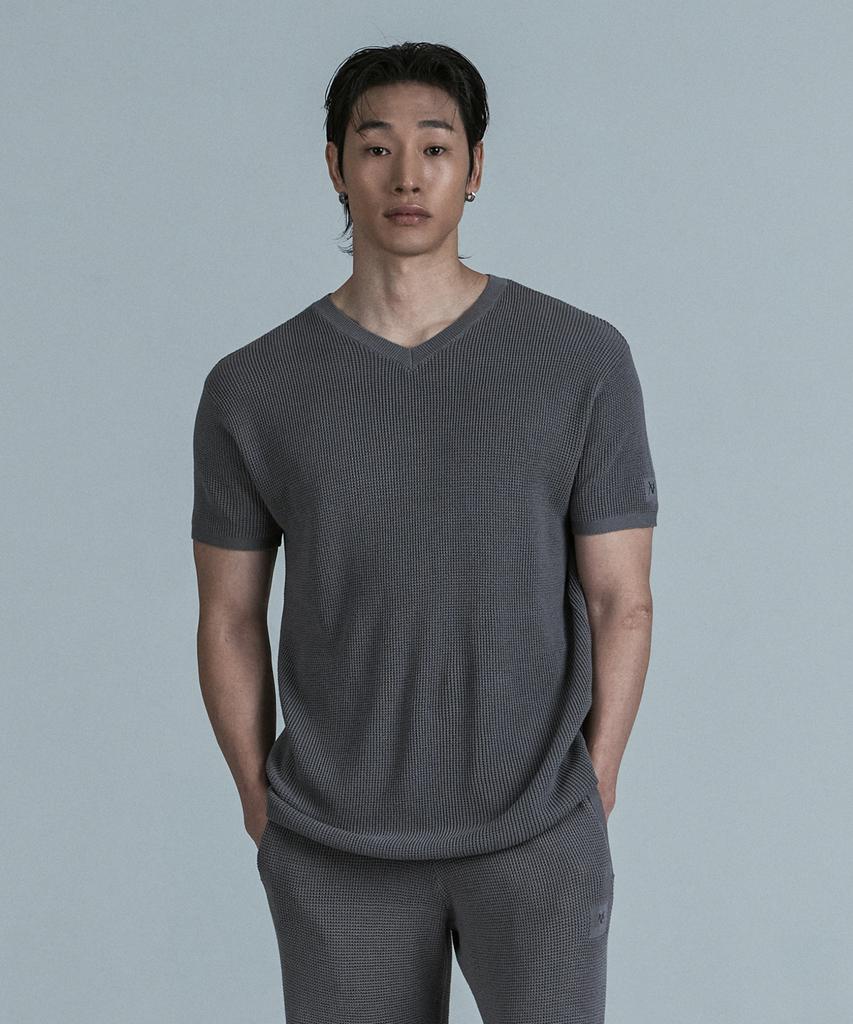 JELEVE Muscle Fit V-Neck Light Knit Short Sleeve