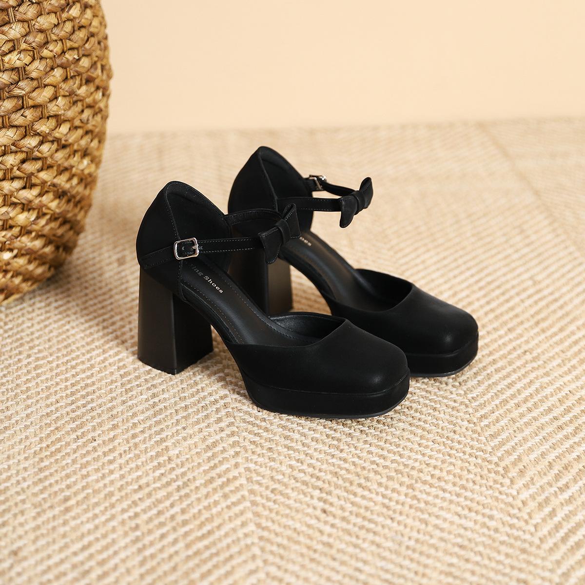

3359-20 Celebrity square head waterproof table high-heeled single shoes 2025 spring one-word buckle with bow thick-heeled single shoes 40