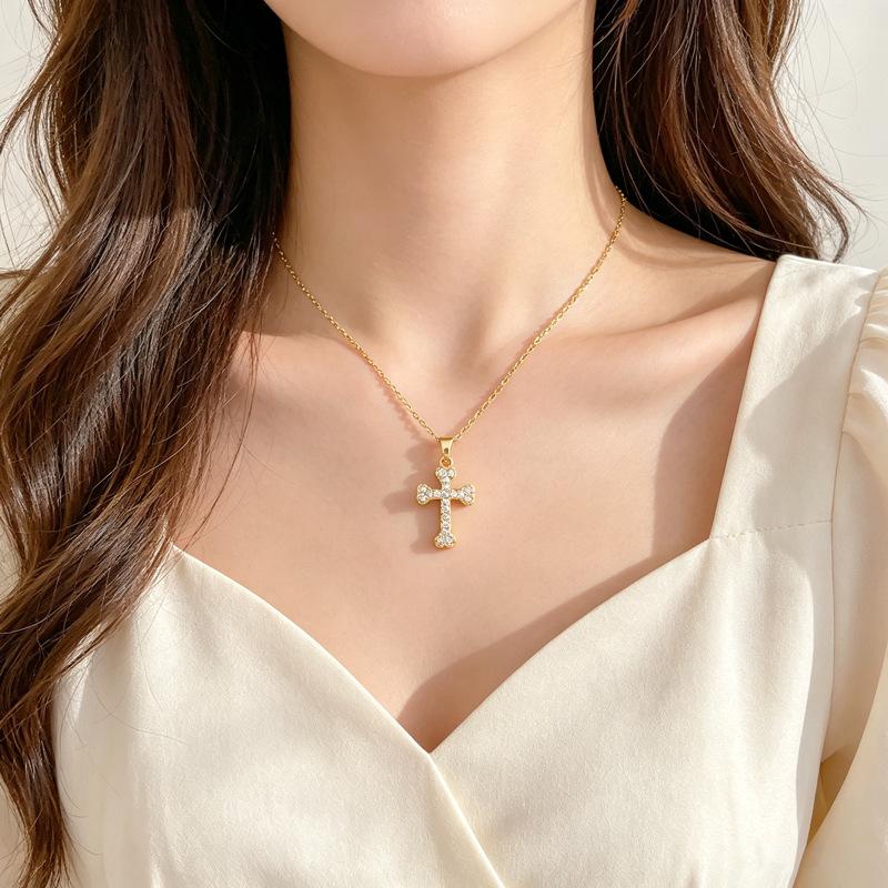 Women's Versatile Cross Necklace