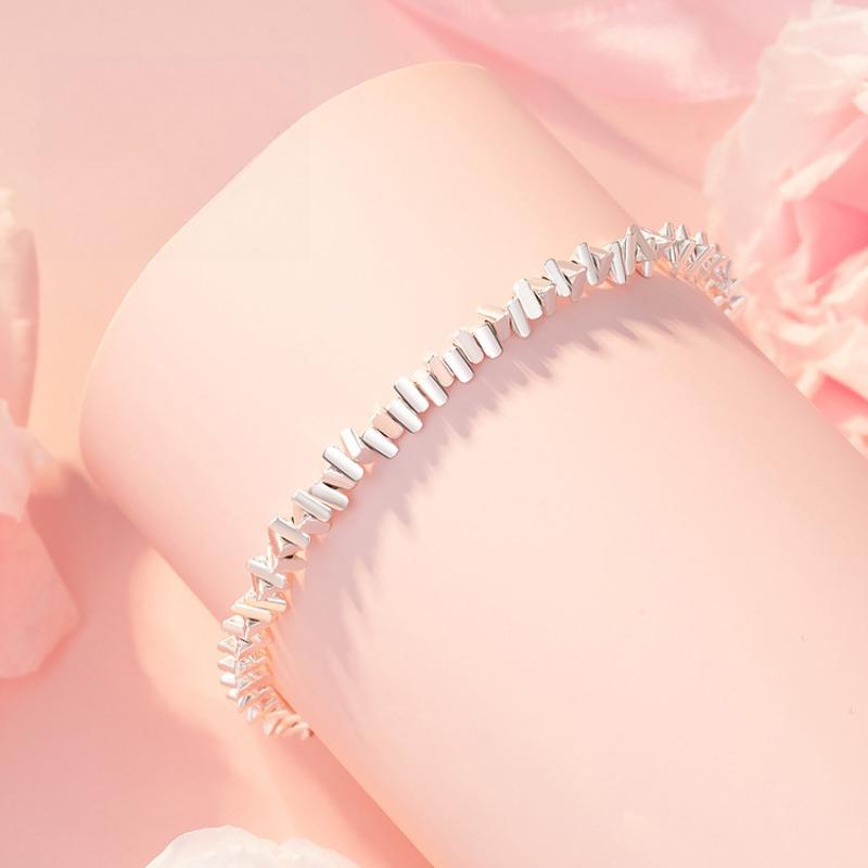 Bracelet Female Ins Niche Design High-end Sensor Birthday Gift for Girlfriend