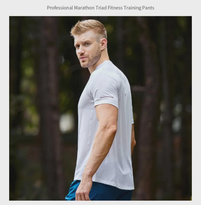 Unisex Quick-Dry Mesh Running T-Shirt with Reflective Design