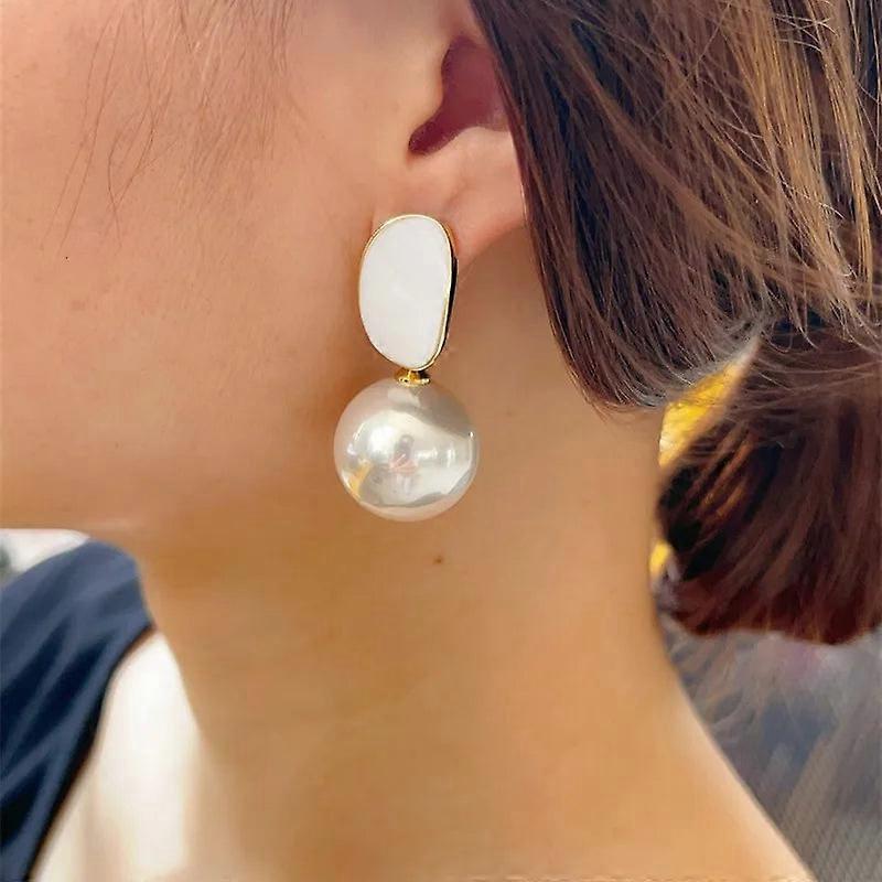 Elegant Pearl Teardrop Earrings - Geometric Acrylic Round Pendant Fashion