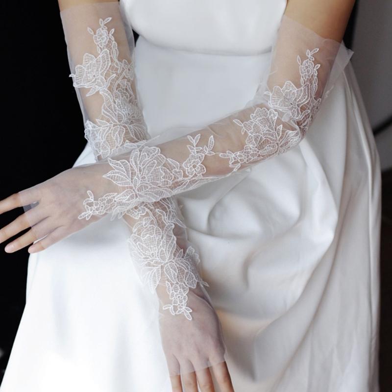 Stretchable Lace Adorned Wedding Arm Cover Fingerless Gloves For Vintage Parties And Receptions