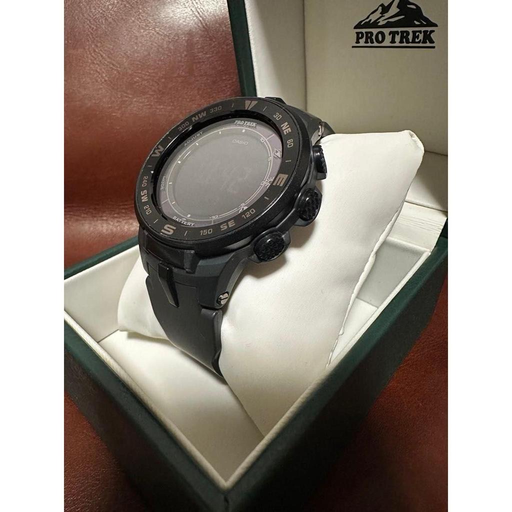 Used CASIO PRO TREK Solar PRG-330