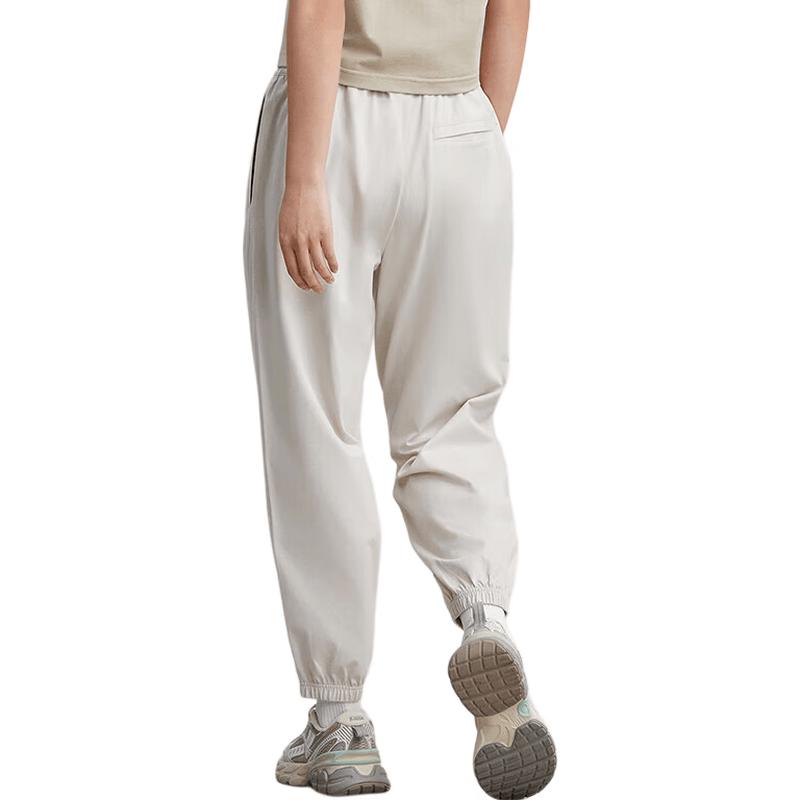 Kappa Women s Cropped Tapered Sweatpants K0E42CJ80 L
