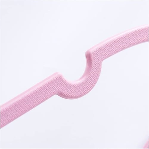 Basic Plastic Clothes Hangers, Heart-Shaped, Ribbon-Style, Storage Hangers, Non-Slip, Durable, Closet Hangers, Shape-Retaining, Wet/Dry Use, Pack of 1