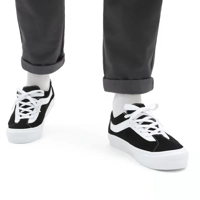 Vans Bold Ni 'Black' (Unisex) Black / True White Skate Shoes VN0A3WLPOS7