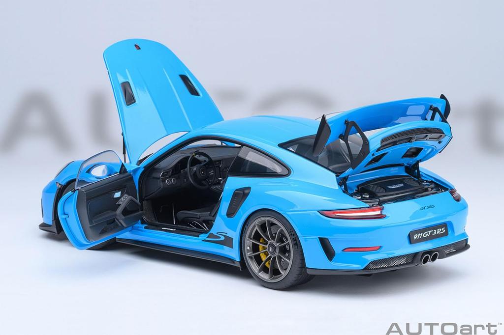 AUTOart 118 Porsche 911 (991.2) GT3 RS (Light Blue) Finished Model 78182