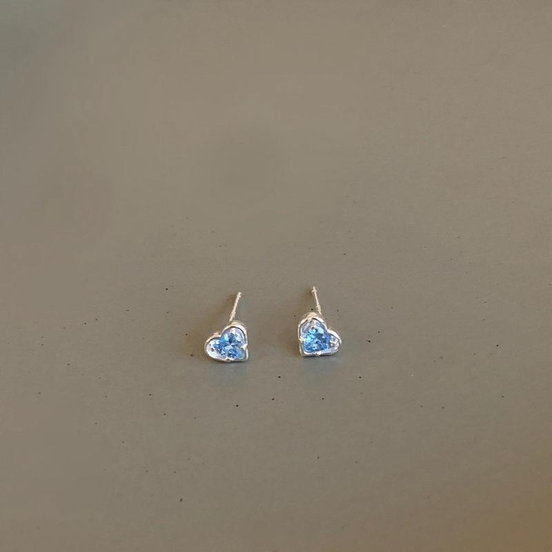 No Need To Pick Love Zircon Stud Earrings When Sleeping, Exquisite Silver Needle Earrings, Simple New Earrings.