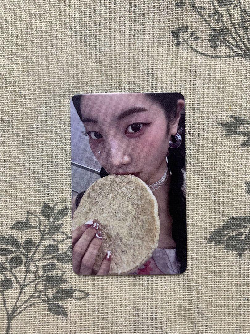 

[USED] Dahyun TWICE This is for Limited Pre-Recorded Trading Card