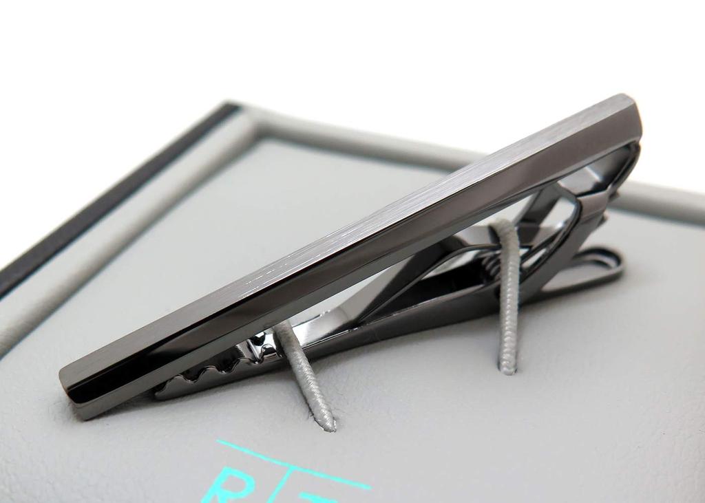 TATEOSSIAN Brushed Classic Tie Bar (Gunmetal) (Tie Pin/Tie Clip)