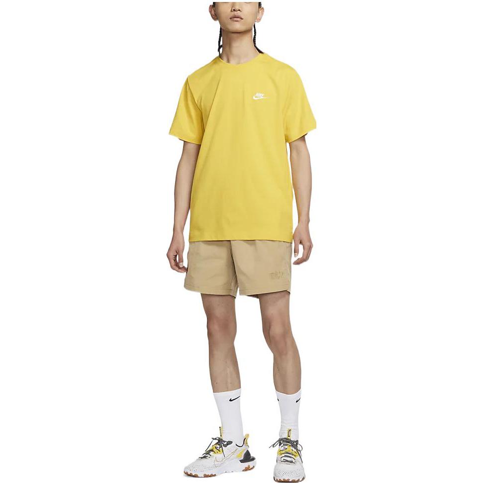 Nike T Shirts Men's Yellow Crew Neck Moderate Straight Fit AR4999-709