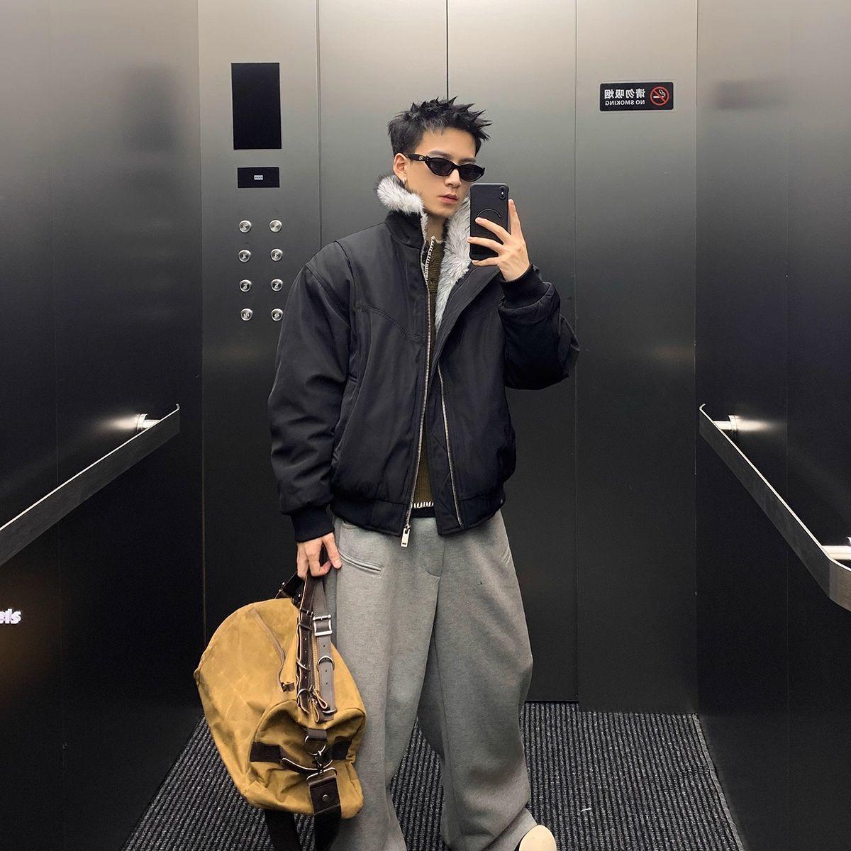 

cleanfit Men s Deconstructed Plush Cotton Jacket - Loose, Thickened Winter Warmth with Fur Collar L чорний