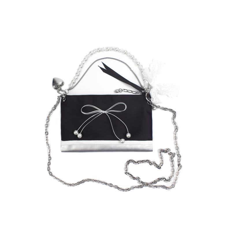 Gucci [Customized cosmetic bag] Little Flower Pearl Girl Cosmetic Bag Portable Flip Envelope Regular Black Black silk cosmetic bag