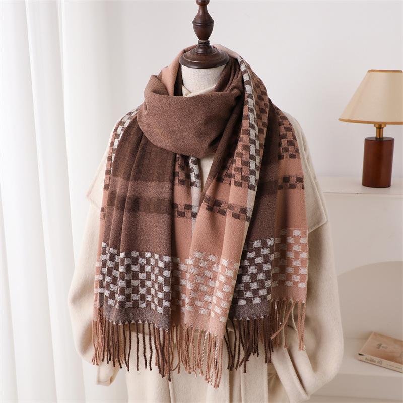 Interwoven Plaid Autumn And Winter Warm Scarf Women'S Shawl Fashion Versatile Commuter Fringed Imitation Cashmere Scarf