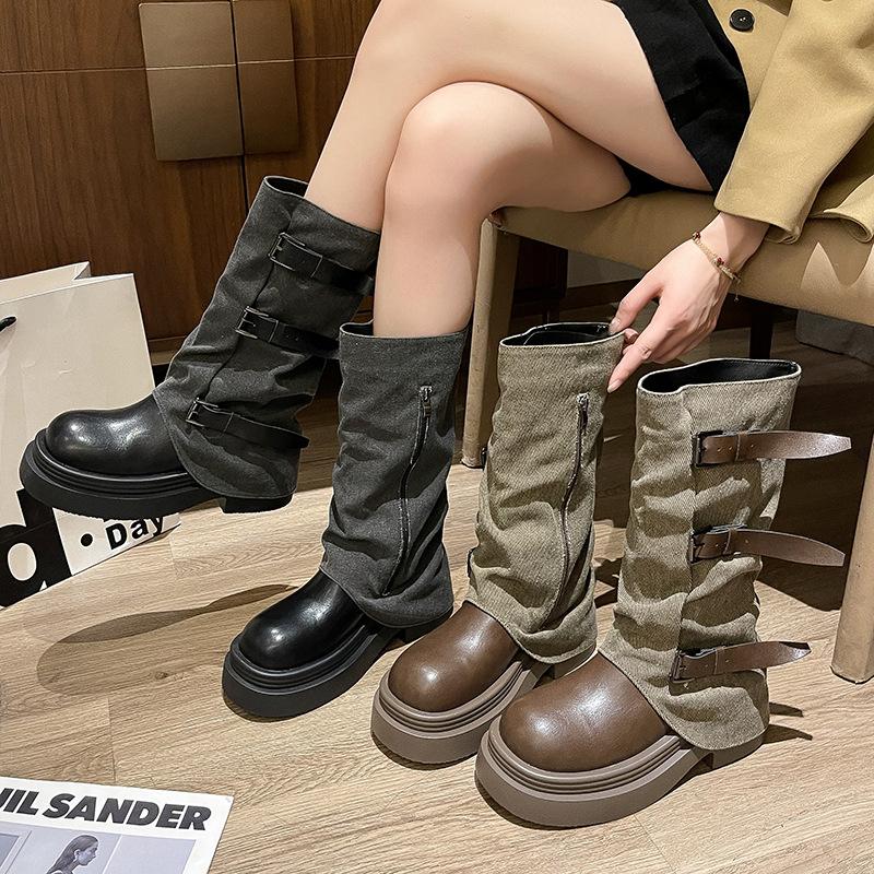 Vintage Western Cowboy Boots Women's Autumn and Winter Boots 2025 New French Heel Medium Boots Belt Buckle Martin Boots