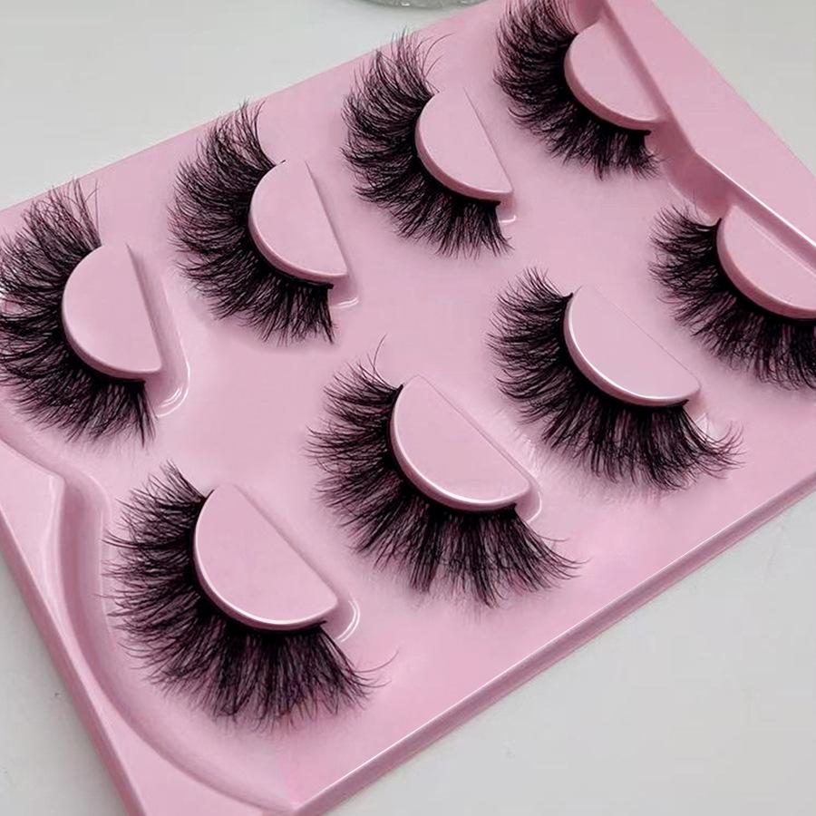 4 Pairs of Popular Fake eyelashes,Messy Style, Voluminous and Fluffy Look,glue Required
