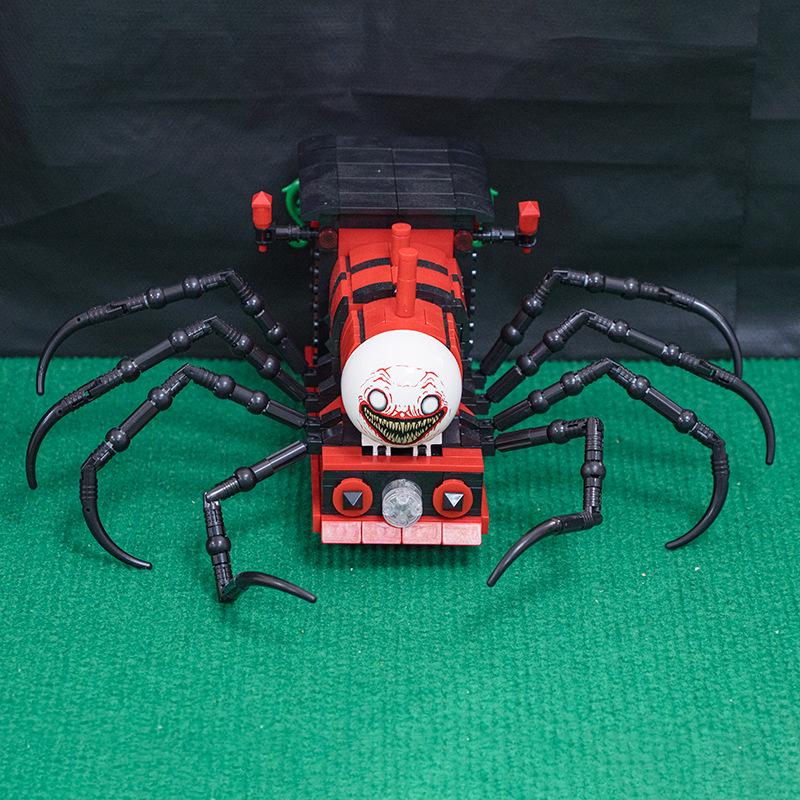 Chucky Horror Game L8001: Assembled Little Train & Mutant Spider Pull-back Educational Toy