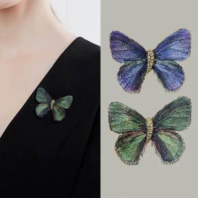 Verlaufende gestickte Schmetterlings-Brustblume Vintage Brosche für Damen Unisex Exquisite Kleidung Taschen-Accessoires Anstecknadeln Schmuck