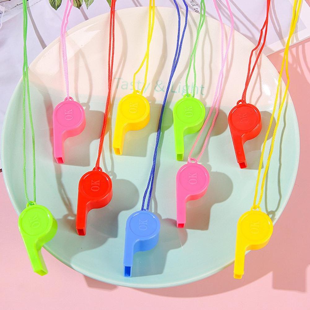 24 Stück/Set Bunte Niedliche Pfeife Fußball Basketball Training Schiedsrichterbedarf Kinder Jubelspielzeug Fans Partybedarf