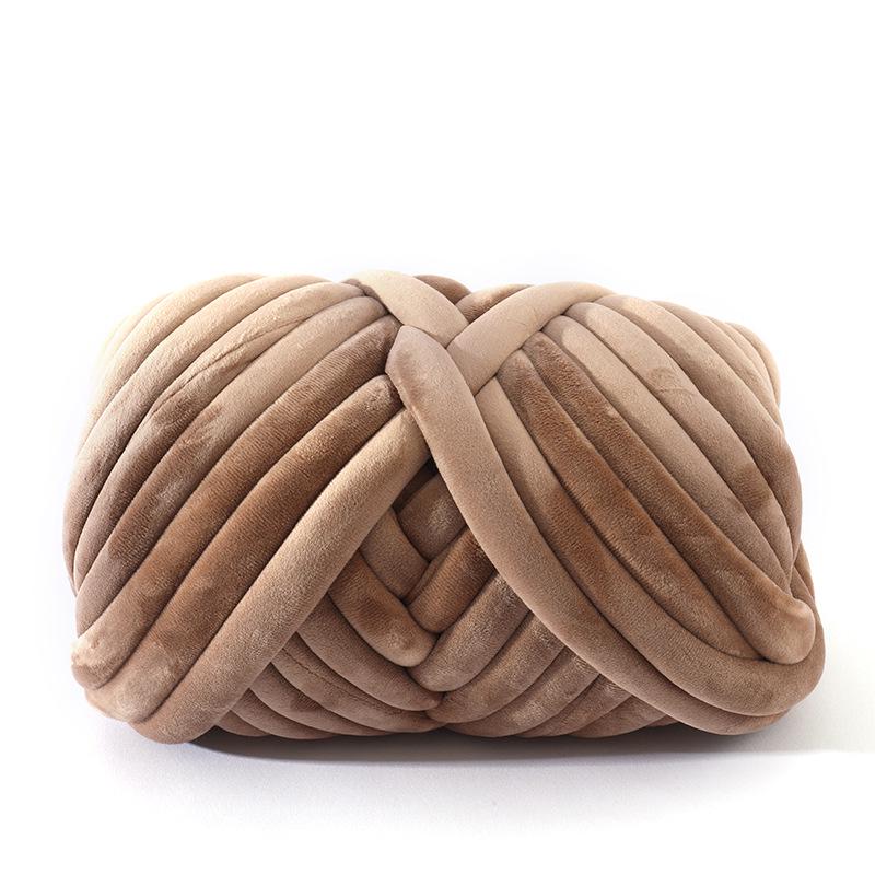 New Velvet Core-Spun Yarn for DIY: 3cm Thick Handmade Blanket, Pillow, Wool Fabric, Strip Yarn, Cat Bed.