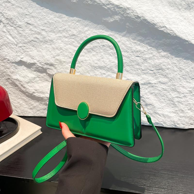 Personality Trend, Fashion and Beauty, Portable Commuter Women's Bag 2025 New Shoulder Messenger Bag, Simple Foreign Style Small Square Bag