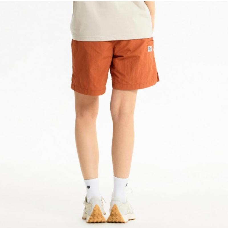 New Balance Shorts Kqj Nbnve21023 80 Public Ess Heritage Woven Part 4.5 Show