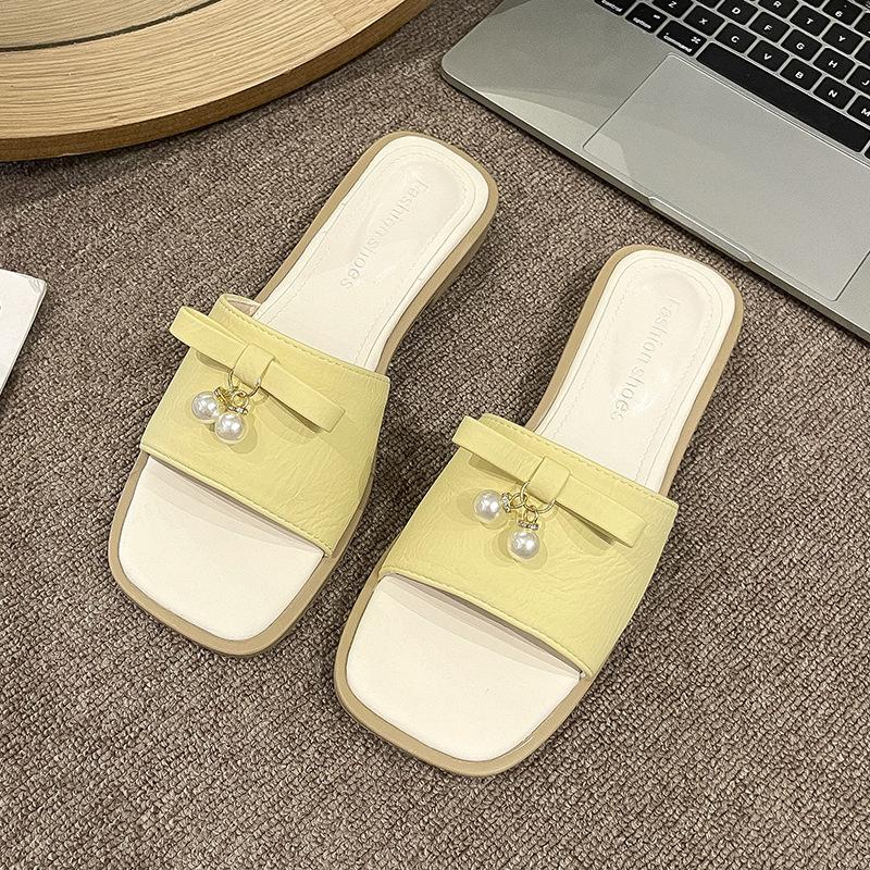 Fairy wind cool slippers 2025 summer new classic cool slippers elegant, fashionable and comfortable outer one-word slippers female