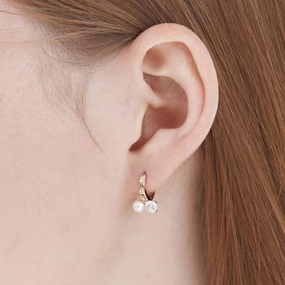 CRANNE 14K GF Pearl Cubic Point One-Touch Earrings C24EGF196