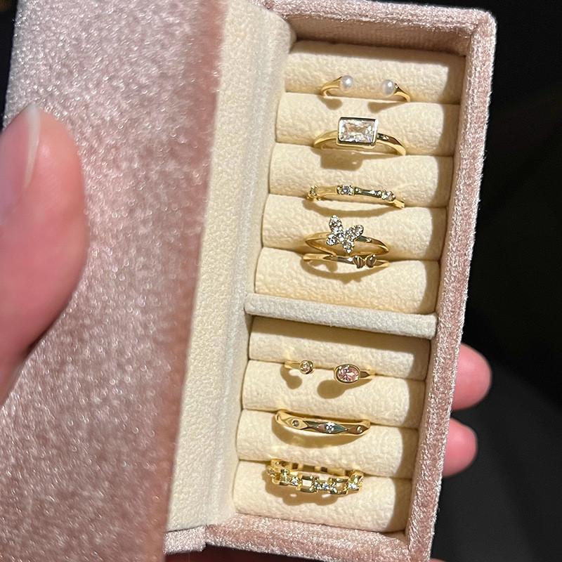 High-end Geometric Copper Ring With Sparkling Pink Diamond And Unique Butterfly Design For Women