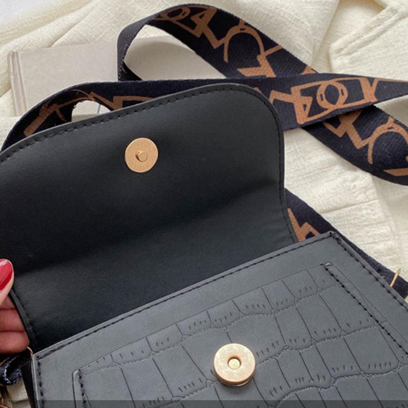 Simple PU Leather Saddle Shoulder Bags Solid Color Crossbody Bag Wide Strap Flap Purse and Handbag For Women Girls AVE