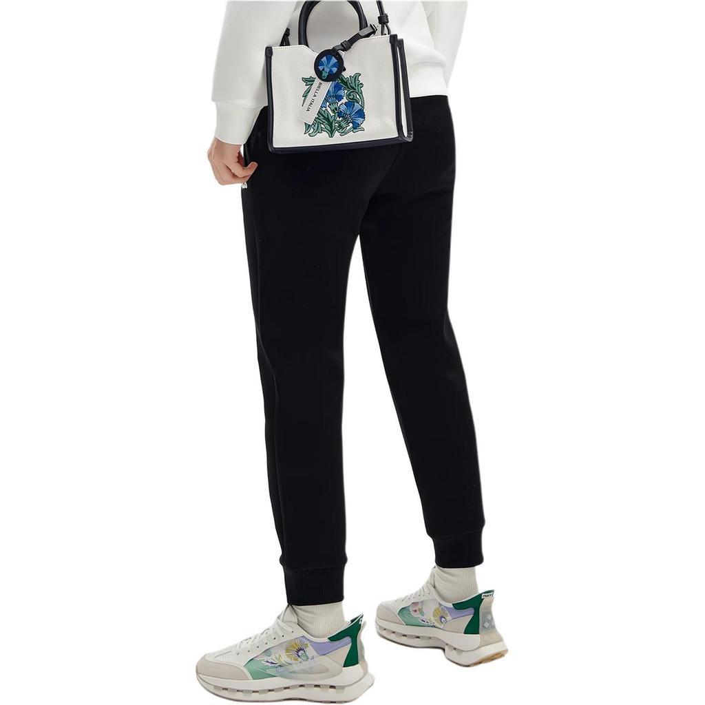 Fila Offizielle Damen Strick-Langhose 2024 Frühling Neue Mode Lässige Basic Bündchen Sporthose Damen Unterteile Schwarz F11W418603F-BK