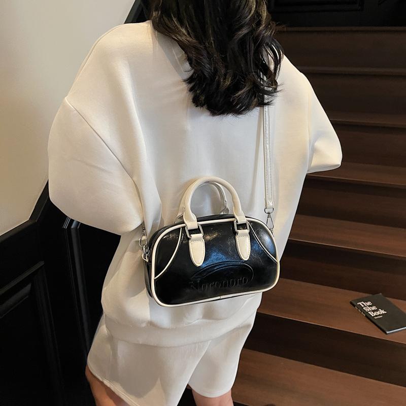 Mature versatile pu contrasting colors retro style women's pillow bag new daily commuter women's shoulder messenger bag