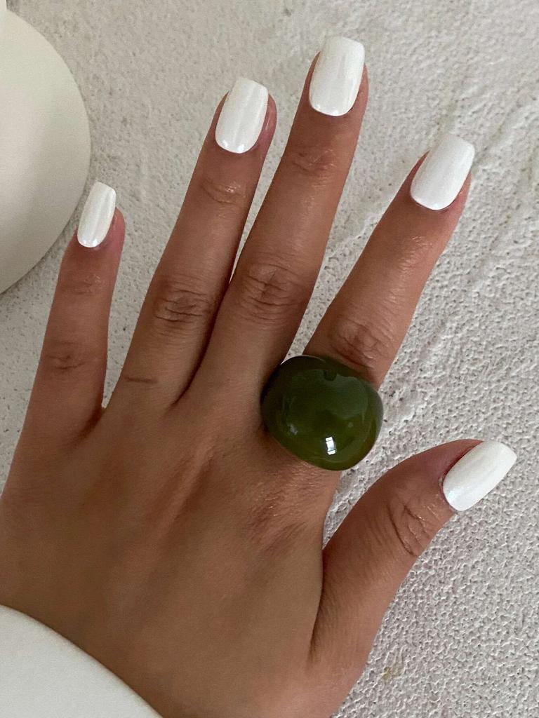 Vintage Nieregularne Gładkie Pierścionki z Żywicy Plastikowej dla Kobiet Nowy Trend Boho Geometryczne Pierścionki na Palec Estetyczna Biżuteria na Imprezę