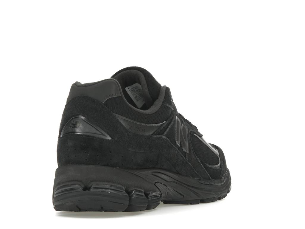 Sneaker New Balance 2002R Triple Black Suede(U2002RBL)