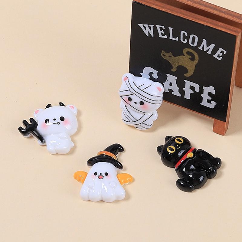 Cute Little Ghost Dark Demon Animals Resin Halloween Keychain For Women Keyring Bag Charm Pendant Car Key Accessories