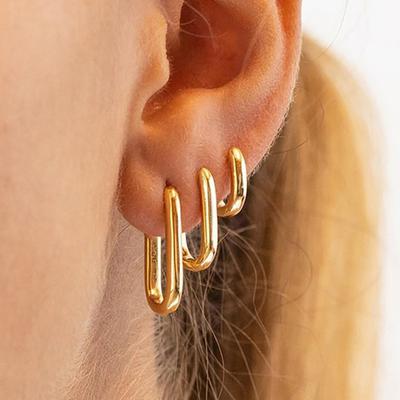 2 Stück Goldfarbene quadratische Creolen Ohrringe für Damen Herren Edelstahl Huggie Minimalistisch Punk Unisex Rock Ohrringe Piercing Schmuck