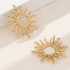 1 Pair Fashion Temperament Elegant Sun Flower Stud Earrings for Women Piendientes Sunflower Stud Earrings Zinc Alloy Slavic Retro Style