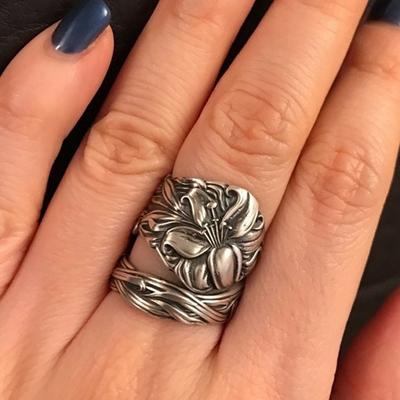 Adjustable All-matched Silver Color Women Ring Handmade Carved Flower Opening Ring Jewelry Accessaries