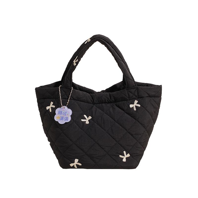 

Casual bag women s 2025 new trend fashion bow light handbag large capacity commuter handbag чёрный