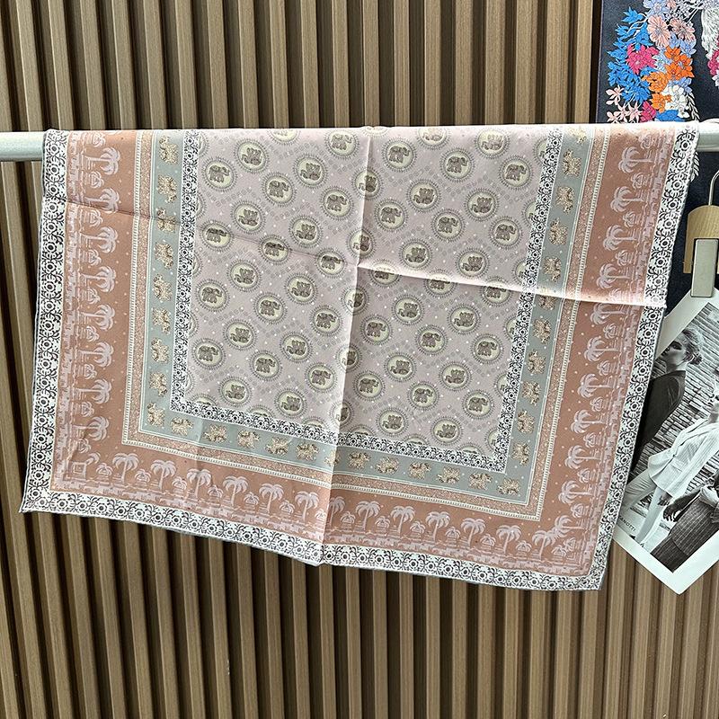 High-quality double-sided printing 100% silk scarf women s spring new jacquard heavy twill mulberry silk 70 square scarf 65*65cm