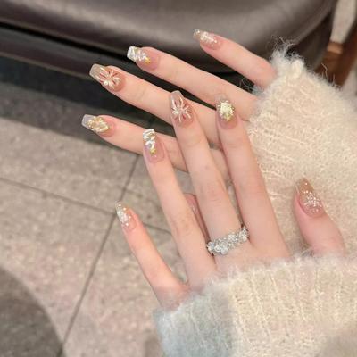 Künstliche Nägel – Nageltips & künstliche Nägel