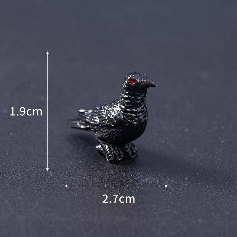 Halloween Mini Resin Figurine Scary Skull Coffin Chair House Decor for Haunted House Indoor Outdoor Party Prop