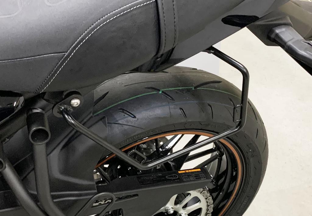 Kijima Bike Parts Side Bag Support Steel Z650RS Left and Right Set Black ('21-/8BL-ER650M) 210-4983